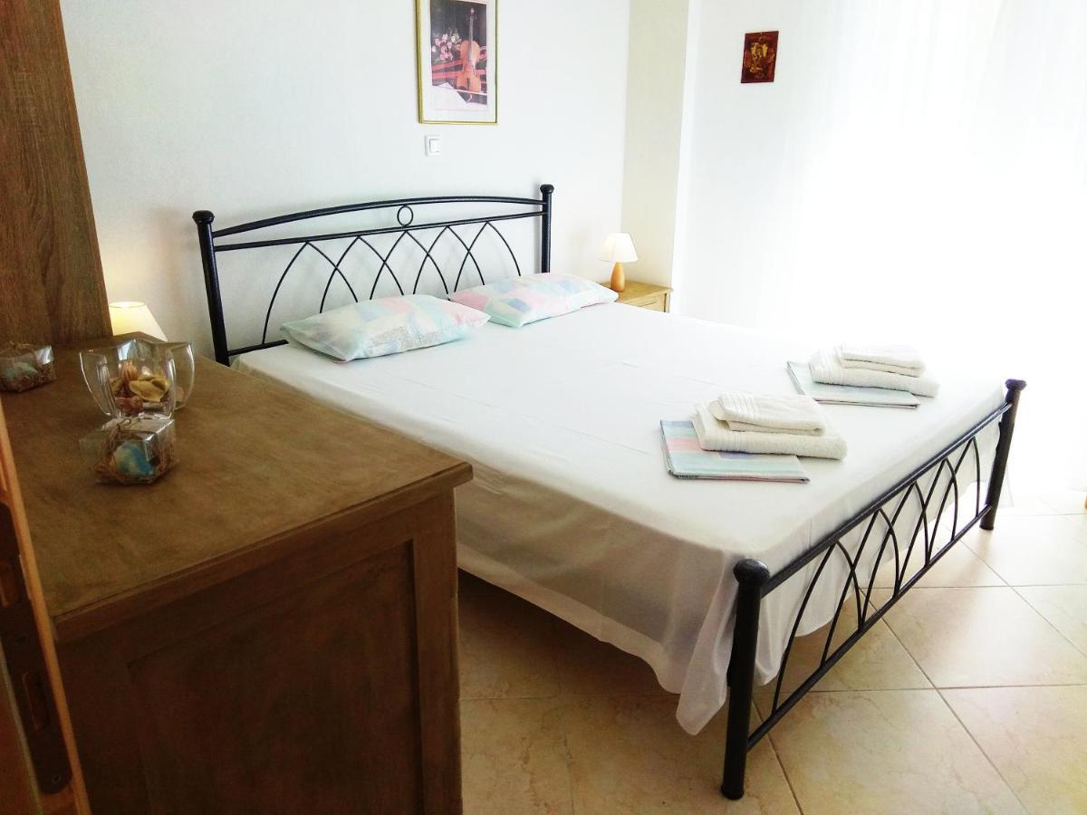 Emerald Apartment With Sea View Криопиги Экстерьер фото