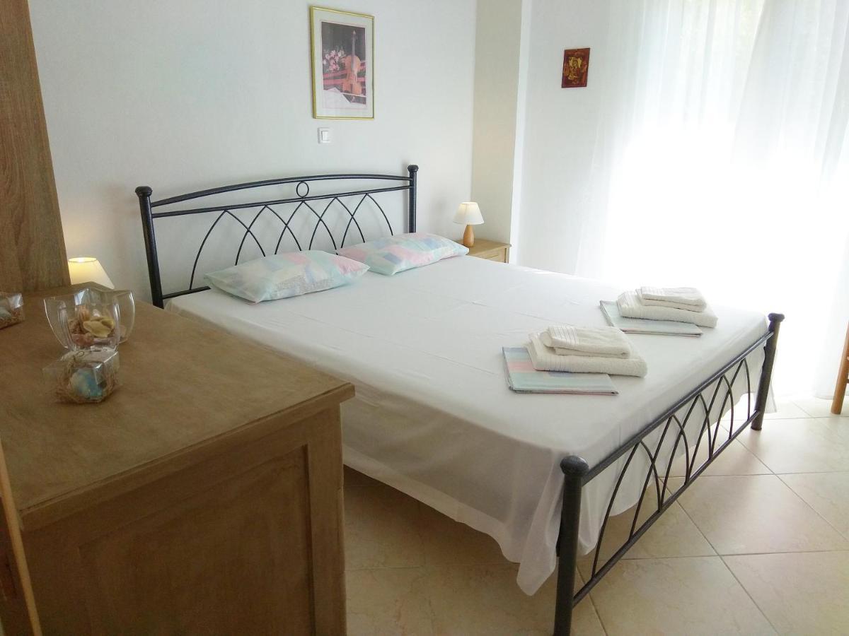 Emerald Apartment With Sea View Криопиги Экстерьер фото